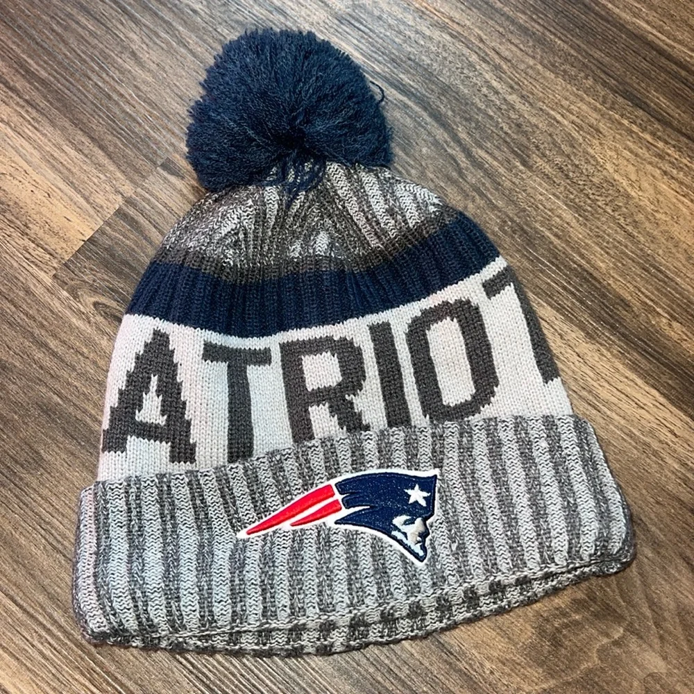 Patriots pom beanie - Picture 1 of 1
